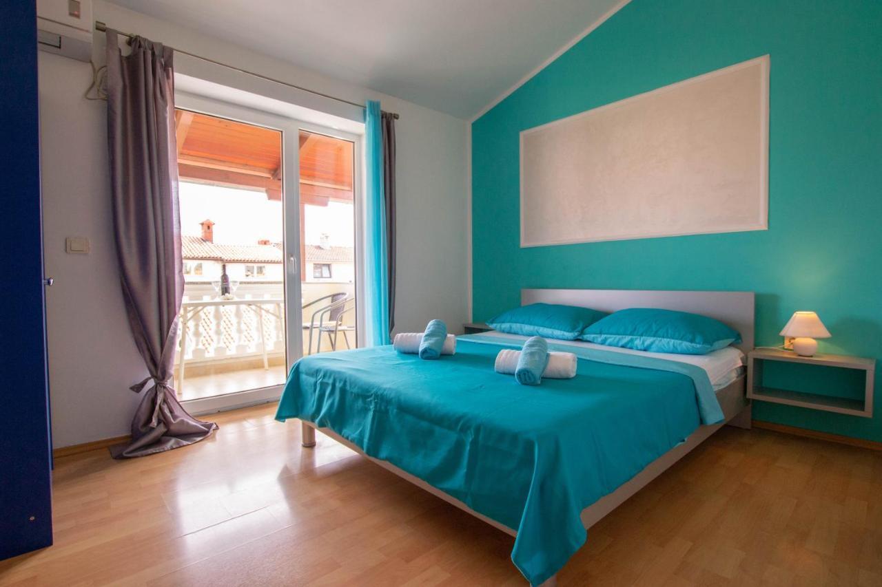 Cozy Apartment With Breakfast On Request 1 Pula Exterior photo