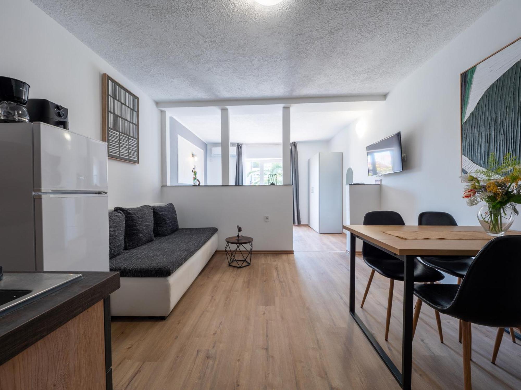 Cozy Apartment With Breakfast On Request 1 Pula Exterior photo